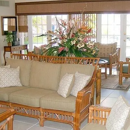 Castaways Resort And Suites-3